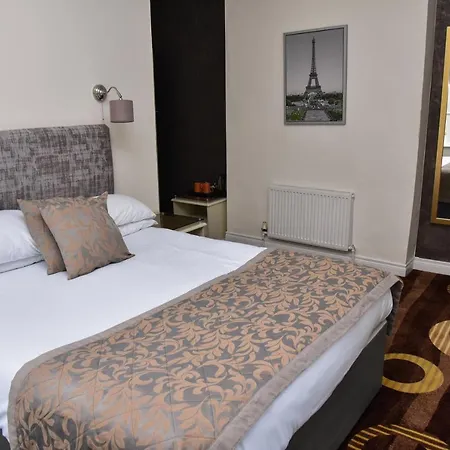 Hotell House