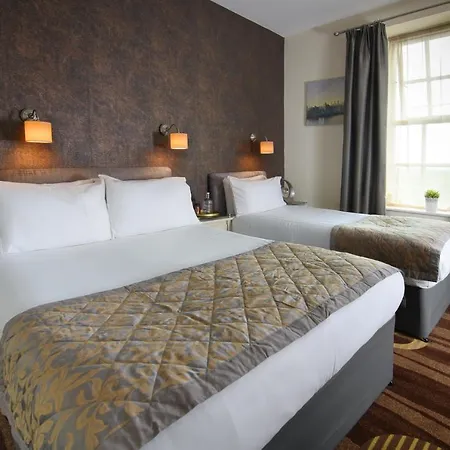 Hotel House 3*