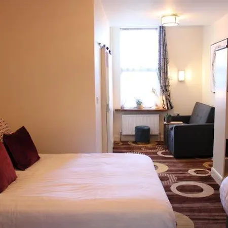 Hotell House Kildare